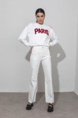 Picture of Denim pants with cut end
