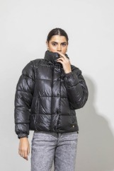 Picture of Puffer jacket with removable sleeves