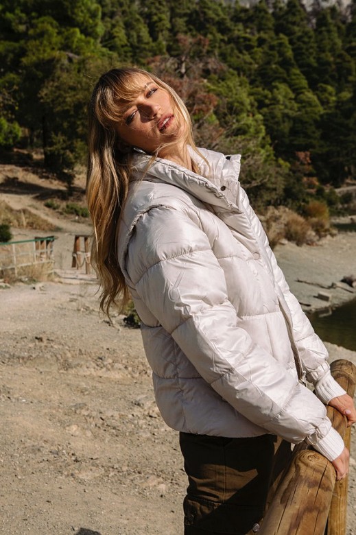 Picture of Puffer jacket with removable sleeves