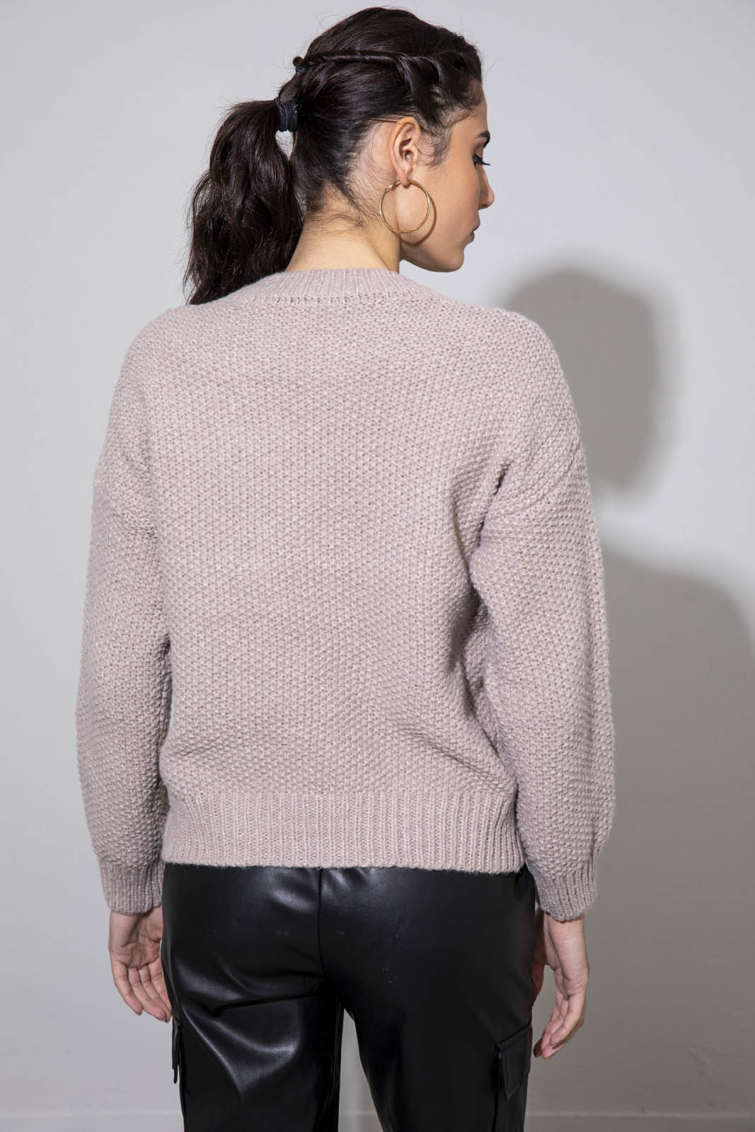 Picture of Sweater with knit pattern