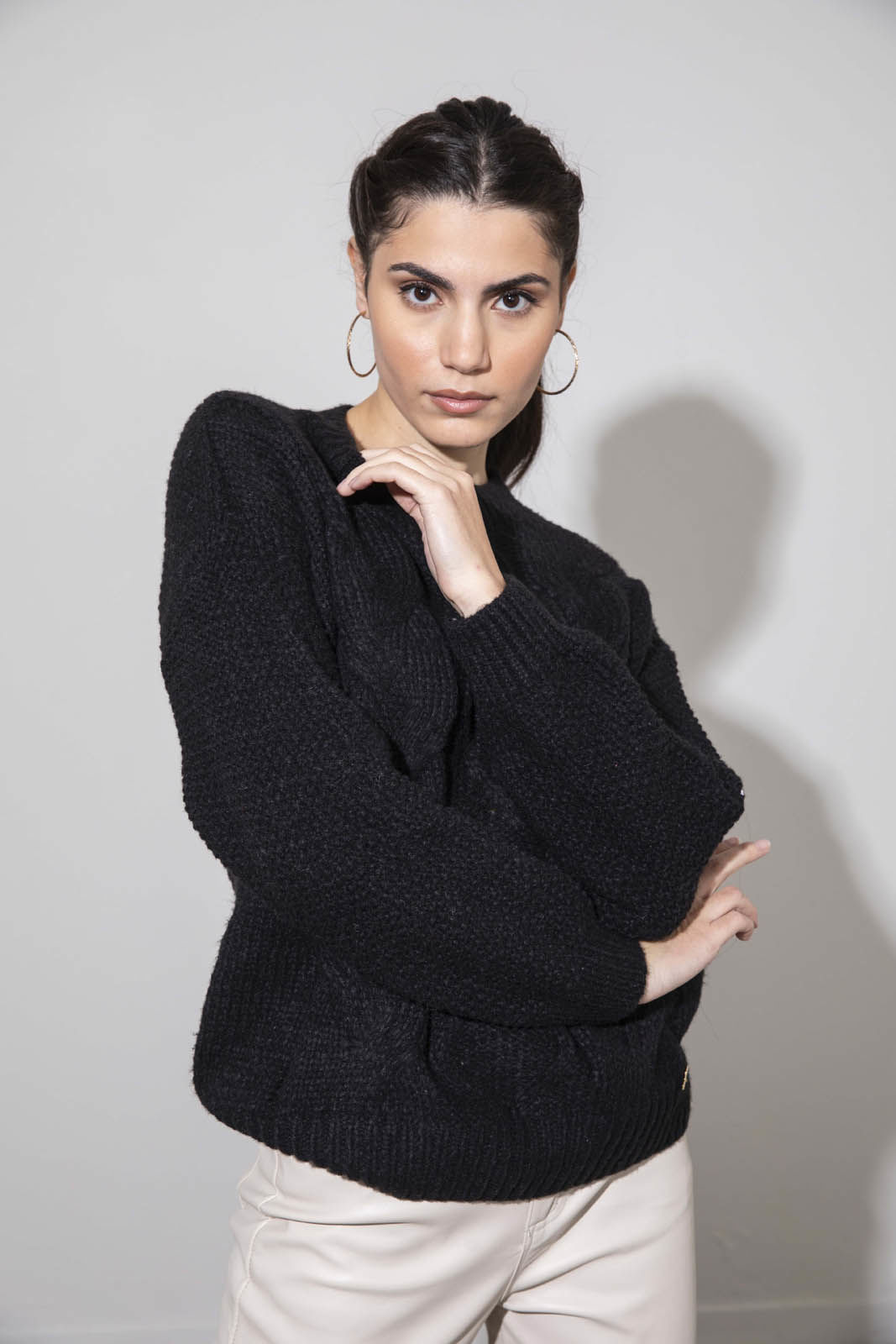 Picture of Sweater with knit pattern