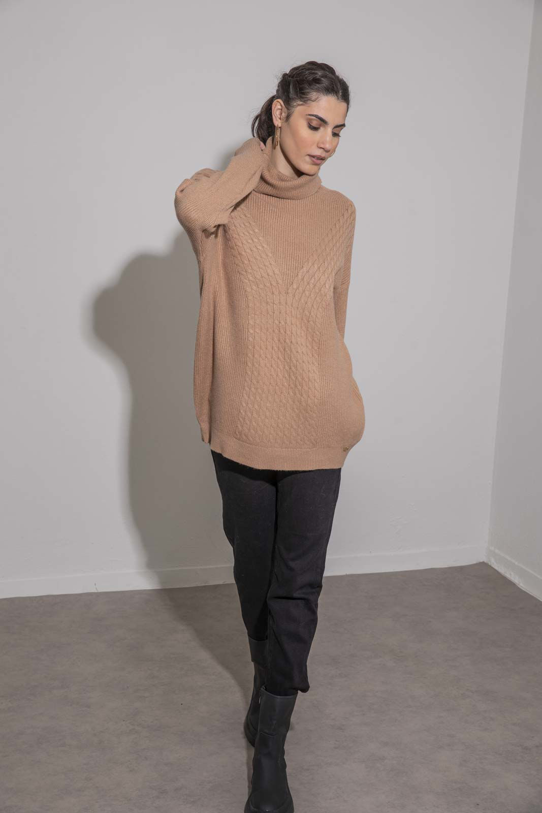 Picture of Turtleneck knitted dress