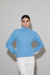 Picture of Turtleneck knitted blouse