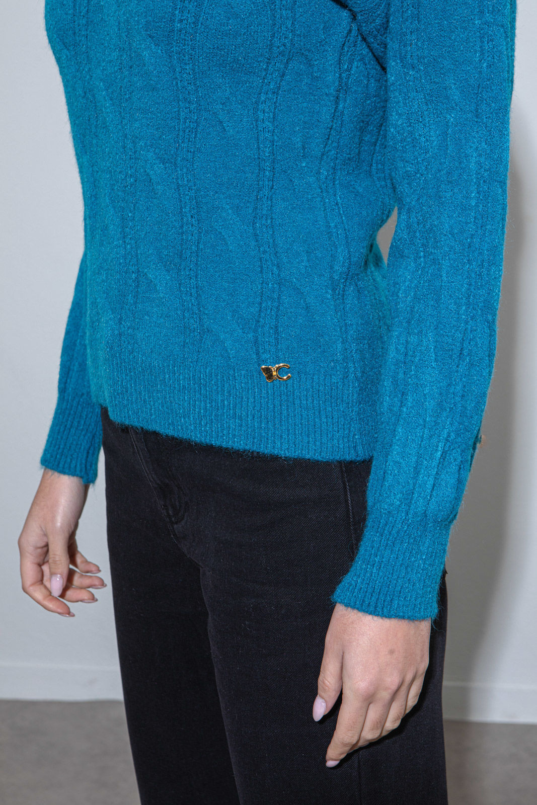 Picture of Turtleneck knitted blouse