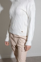 Picture of Turtleneck knitted blouse