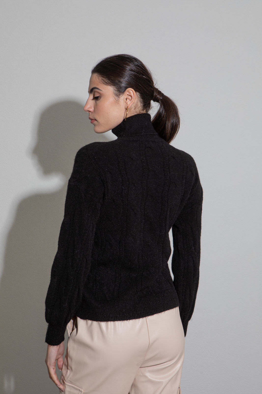 Picture of Turtleneck knitted blouse