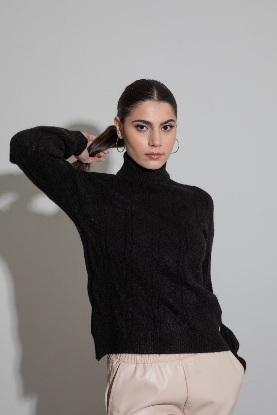 Picture of Turtleneck knitted blouse