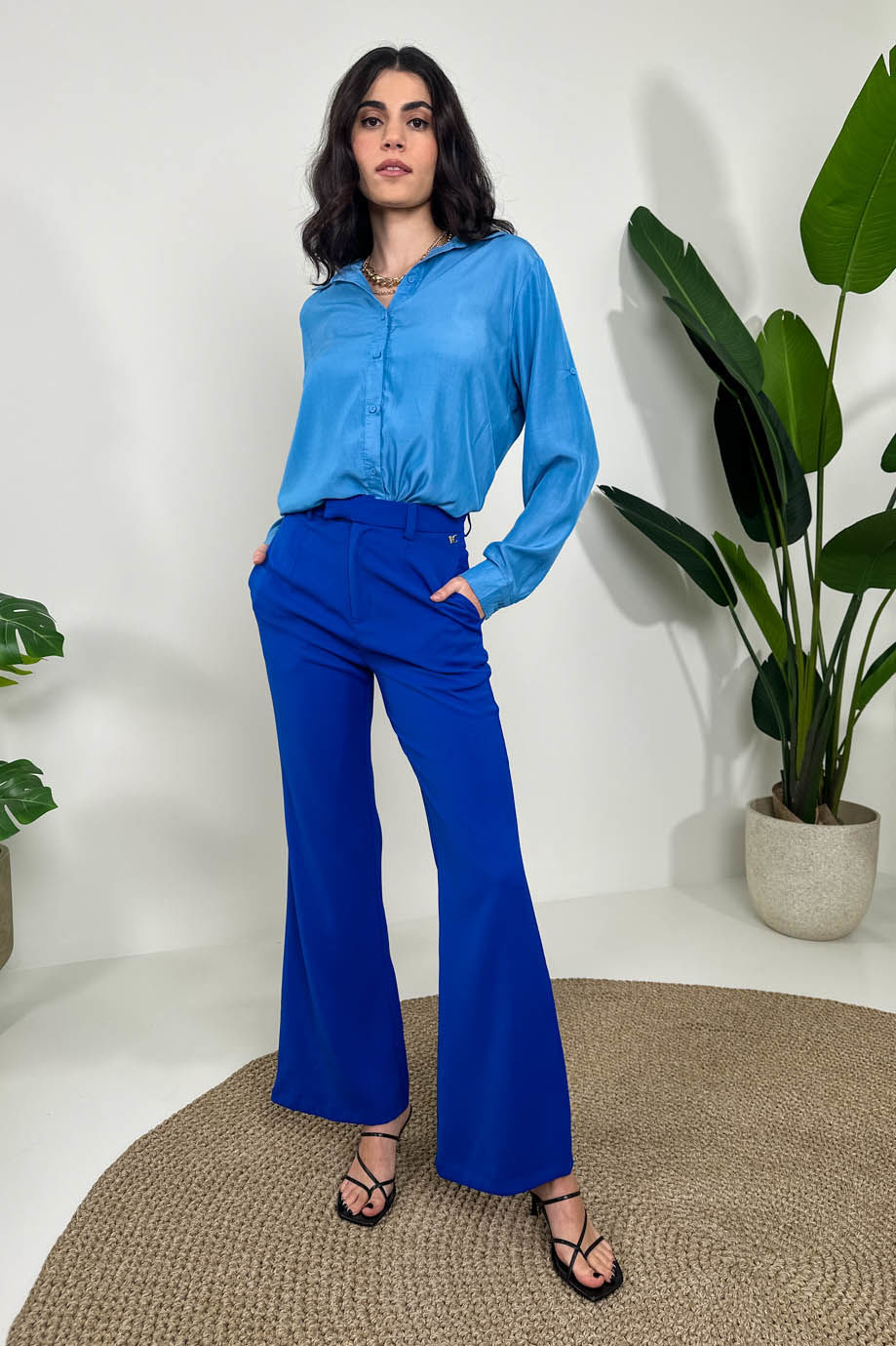 Picture of Tailored pants with pockets