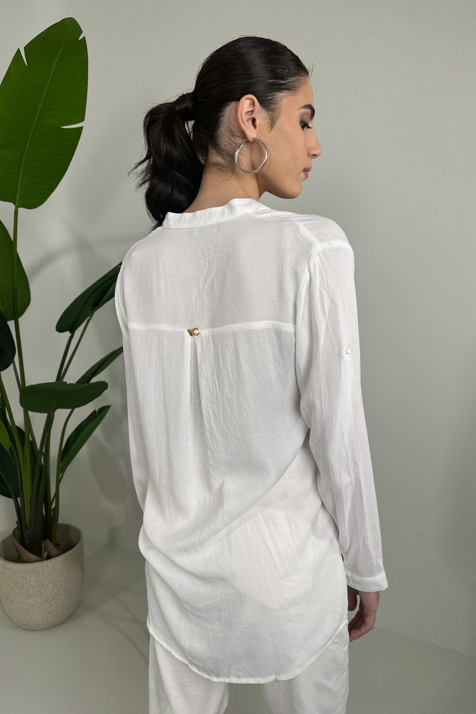 Picture of Oversized mao collar shirt