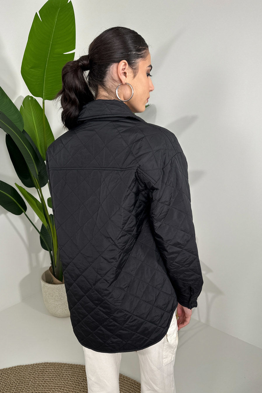 Picture of Puffer jacket with collar