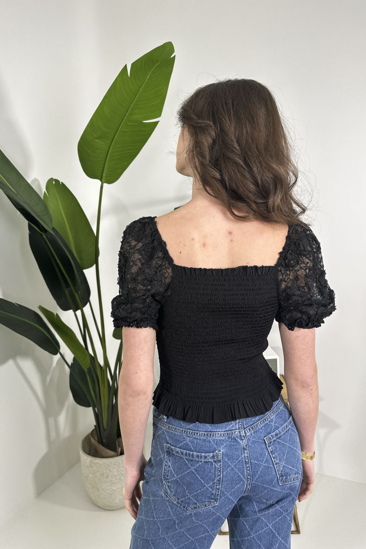 Picture of Shirred blouse with lace sleeves