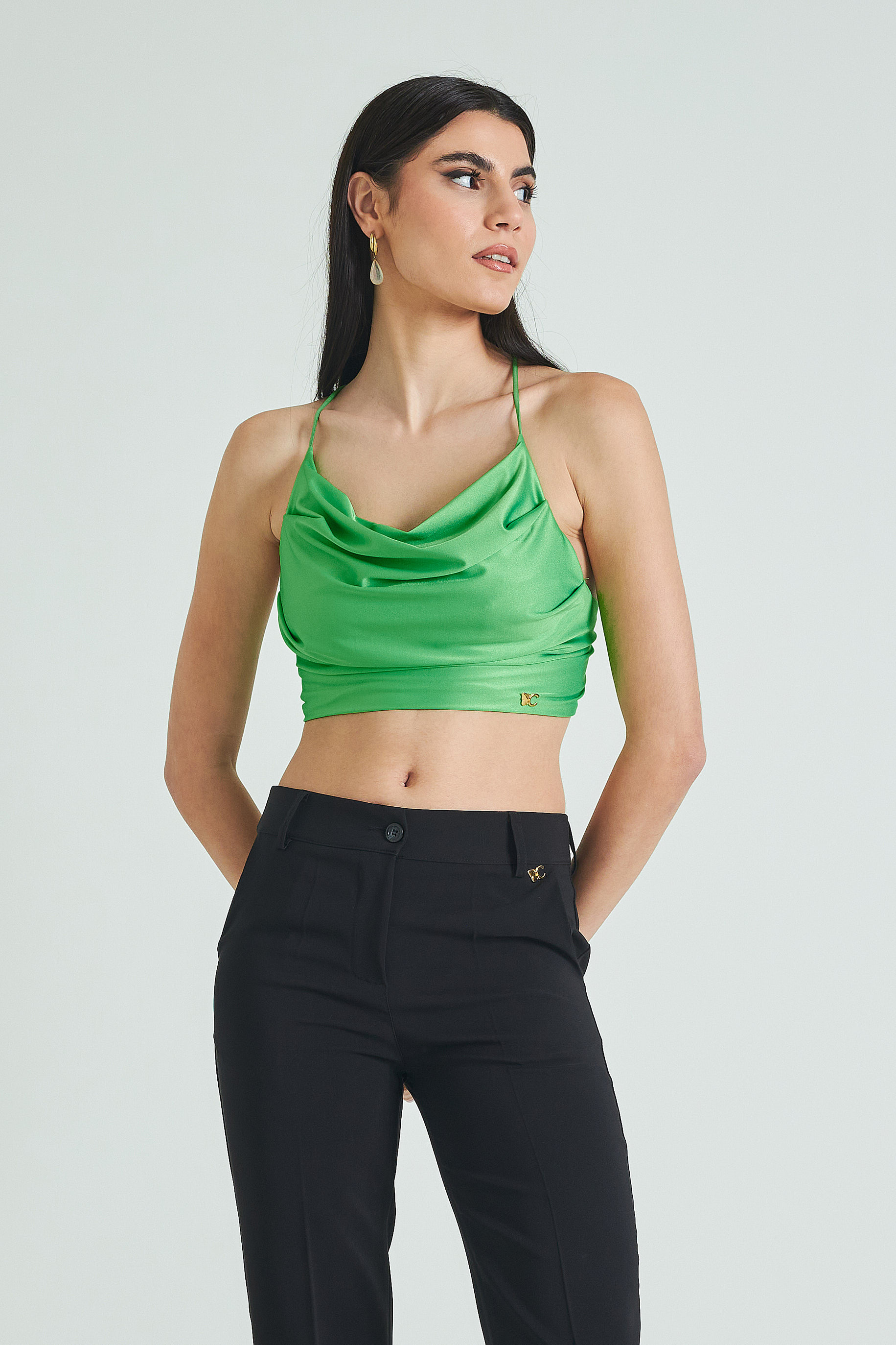 Εικόνα της Crop top με λεπτές τιράντες