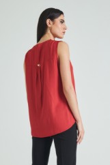 Picture of Sleeveless blouse with button