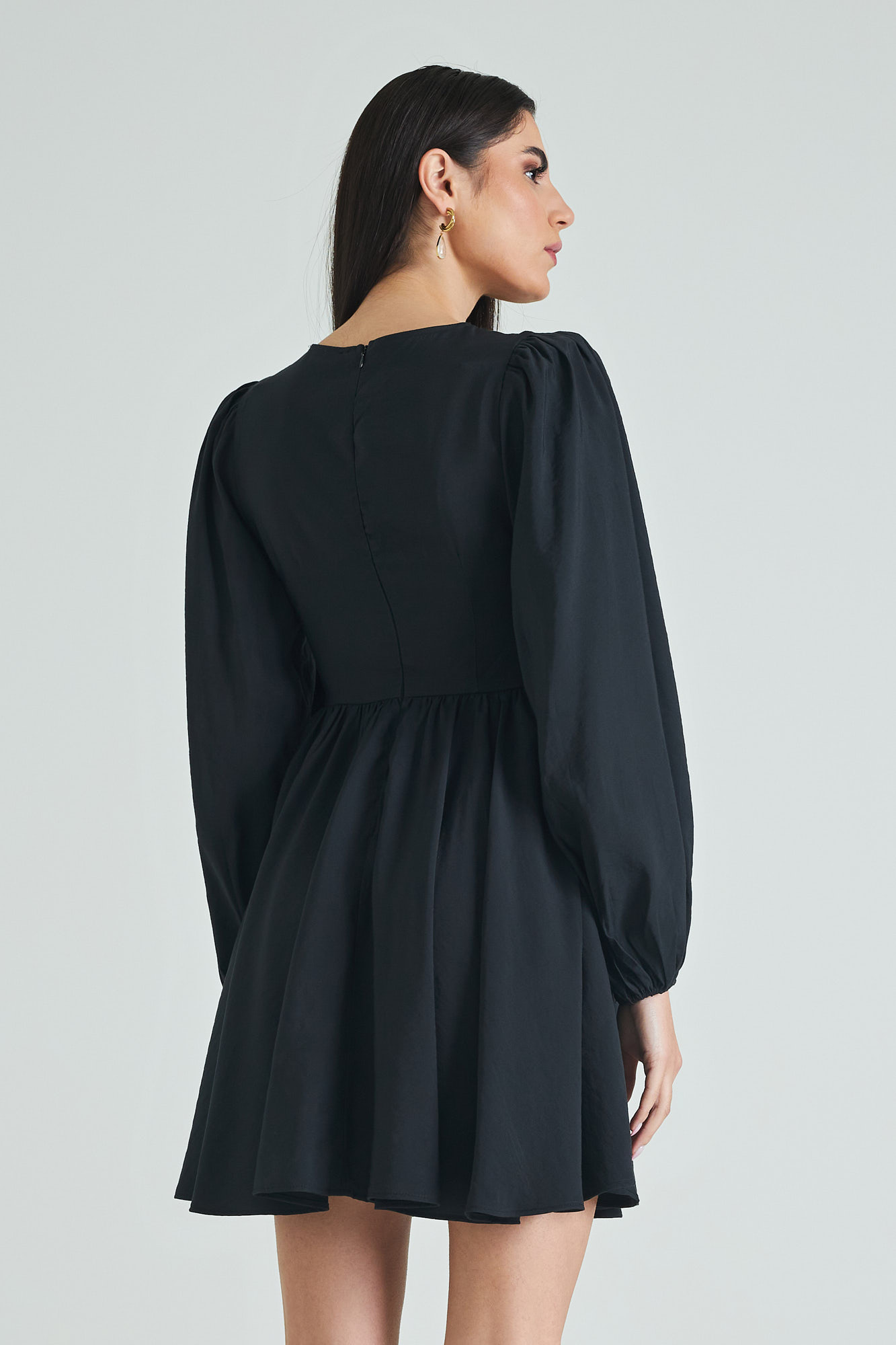 Picture of Dress with big sleeves