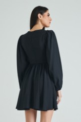 Picture of Dress with big sleeves