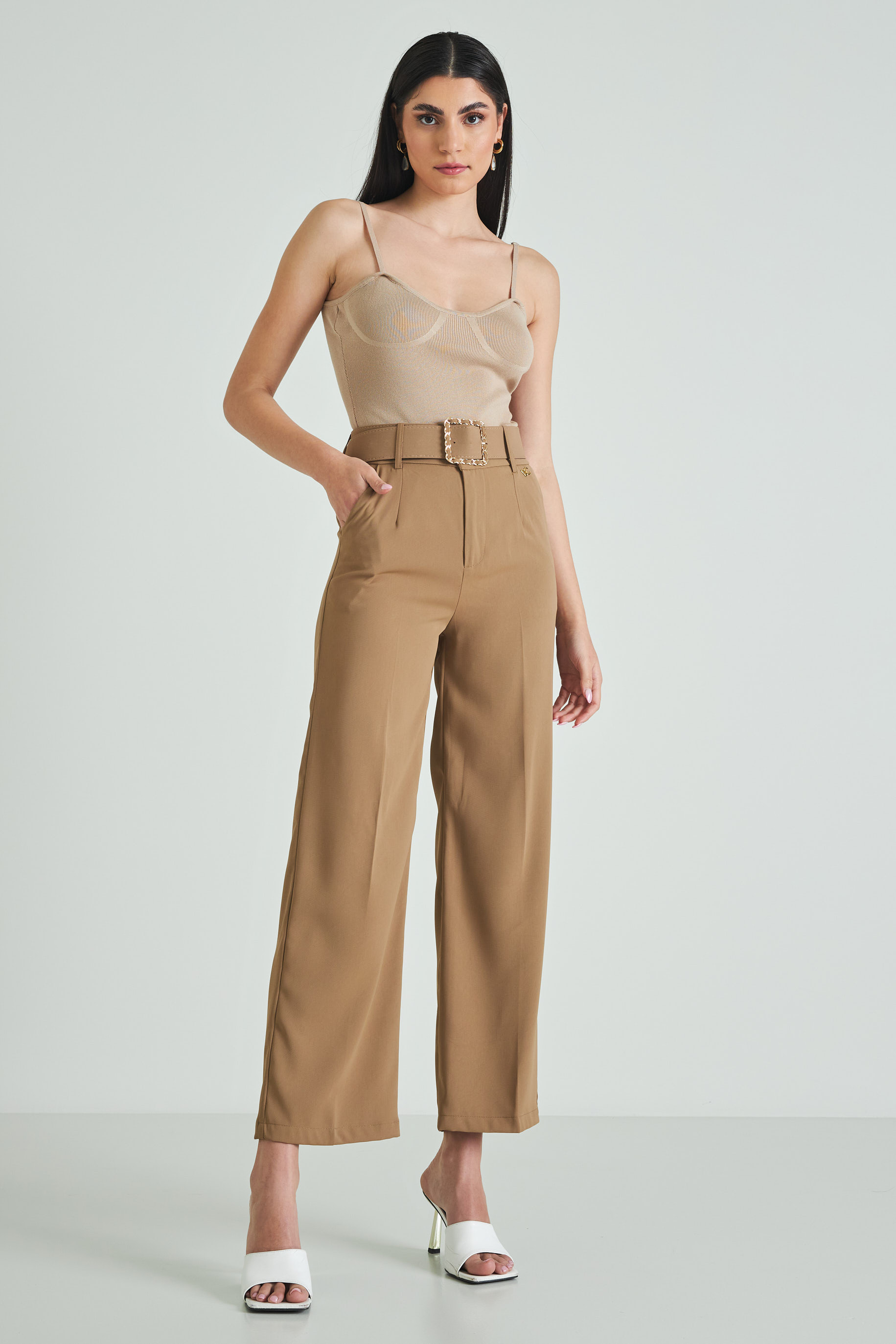 Picture of Tailored pants with belt