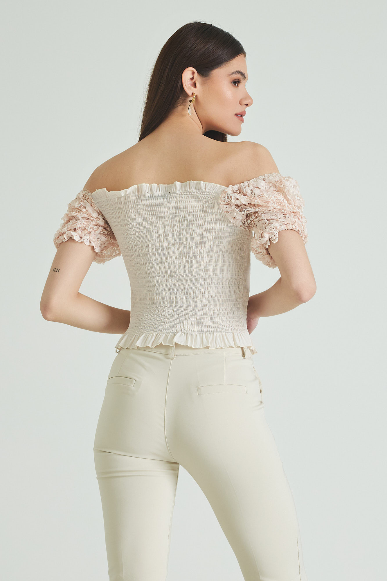 Picture of Shirred blouse with lace sleeves