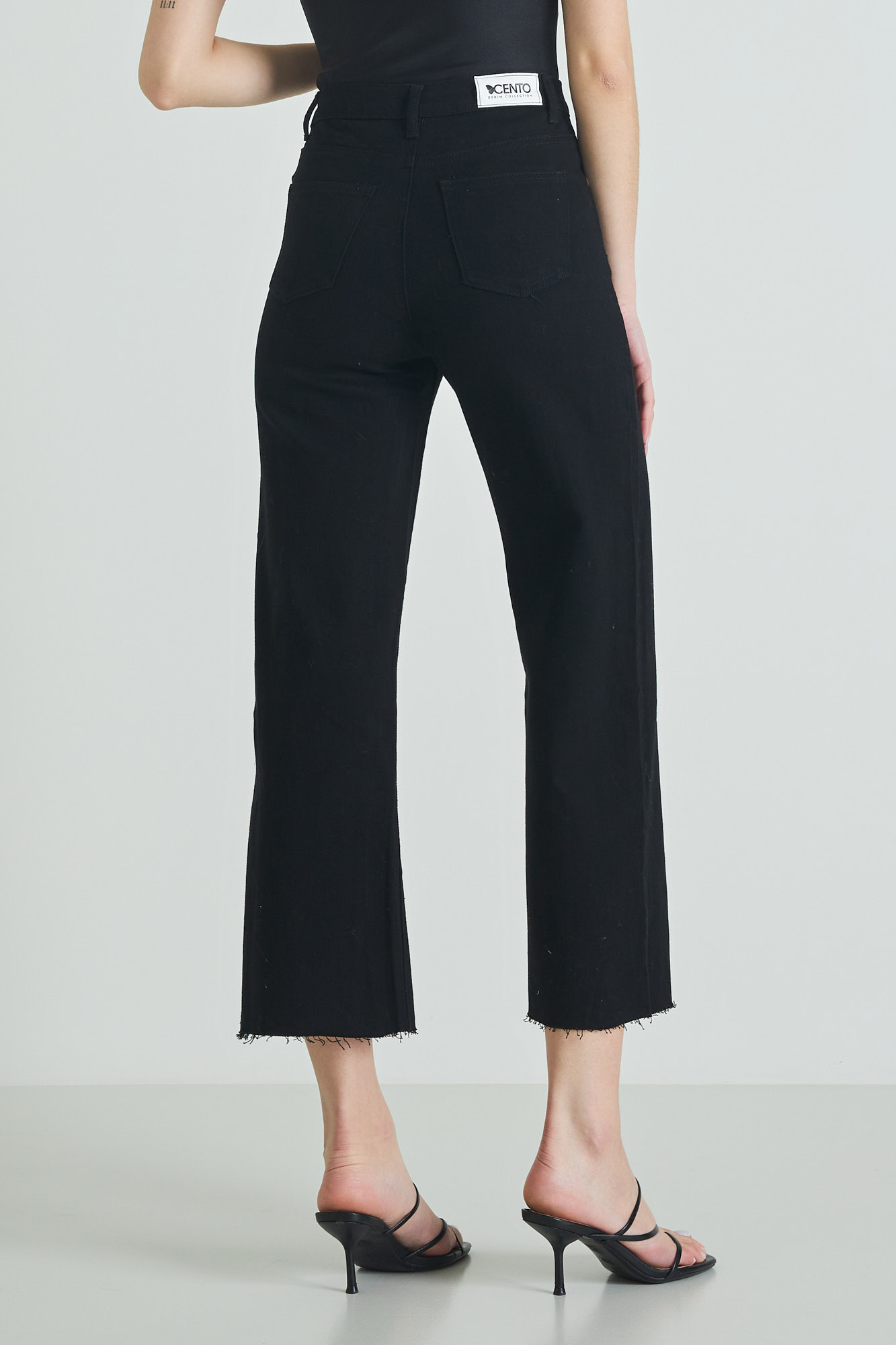 Picture of Highwaisted flare jeans