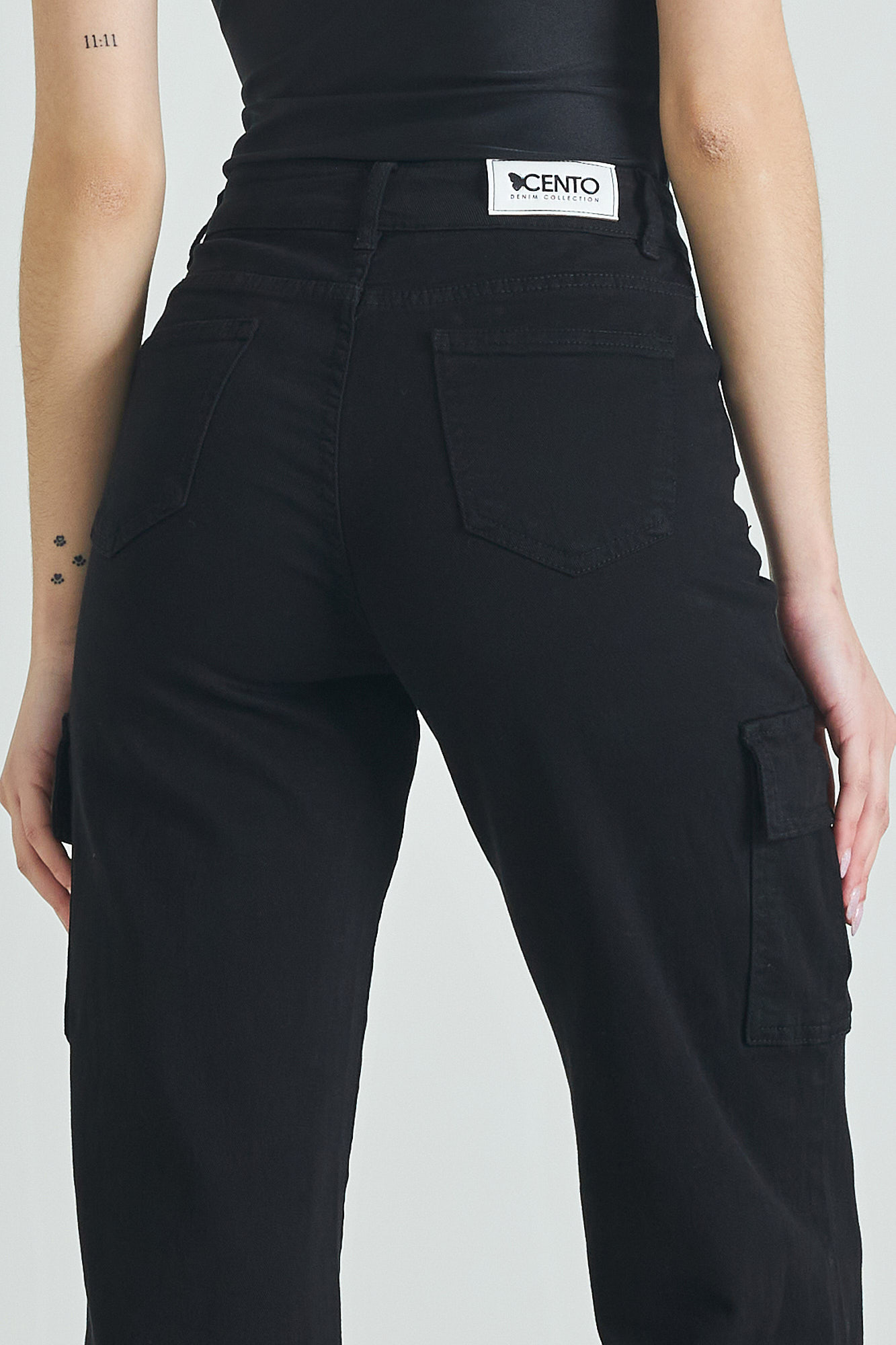 Picture of Soft denim cargo pants