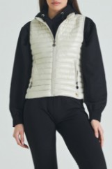 Picture of Sleeveless puffer jacket