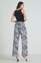 Picture of Animal print pants with pockets