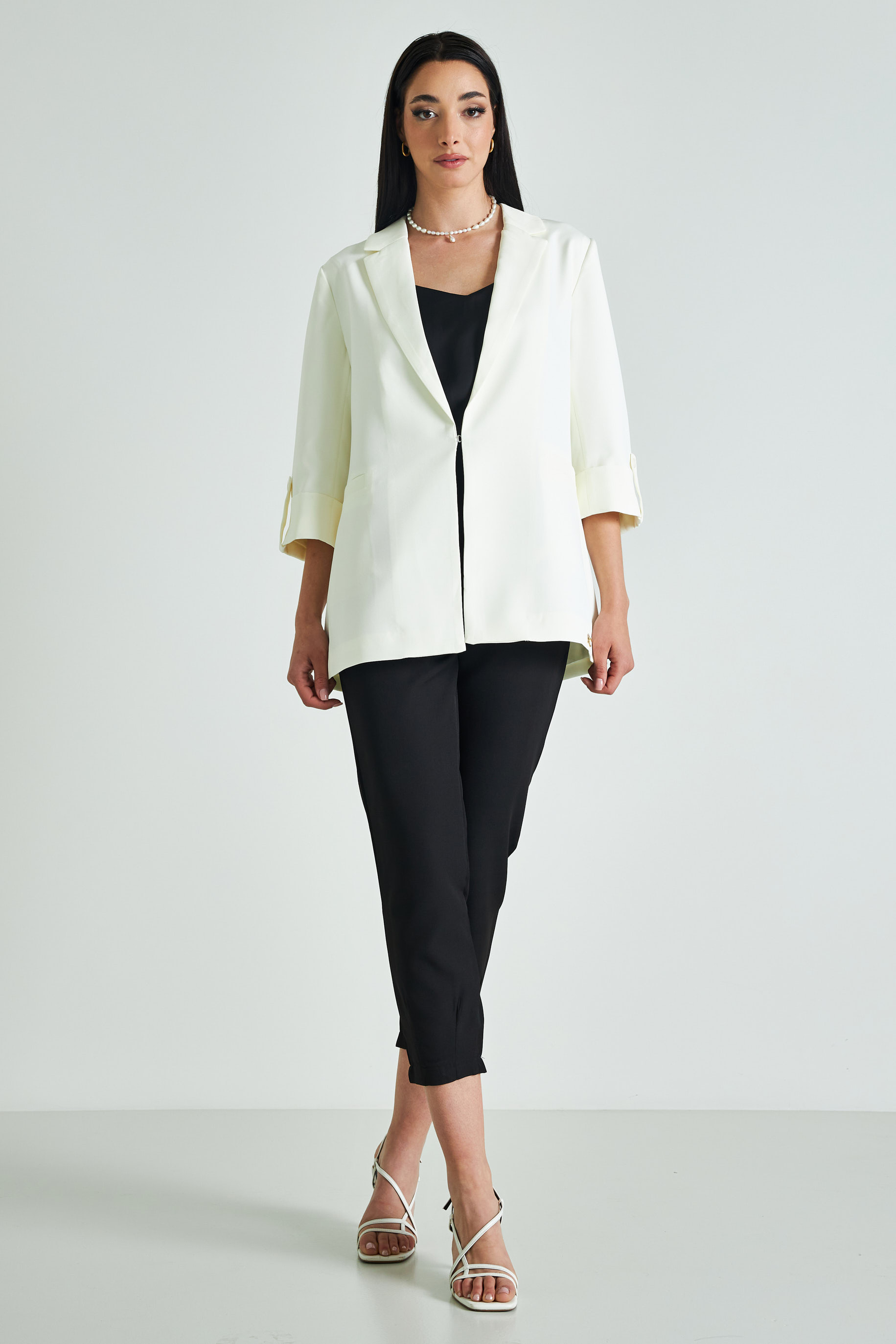 Picture of Straight 3/4 sleeve blazer