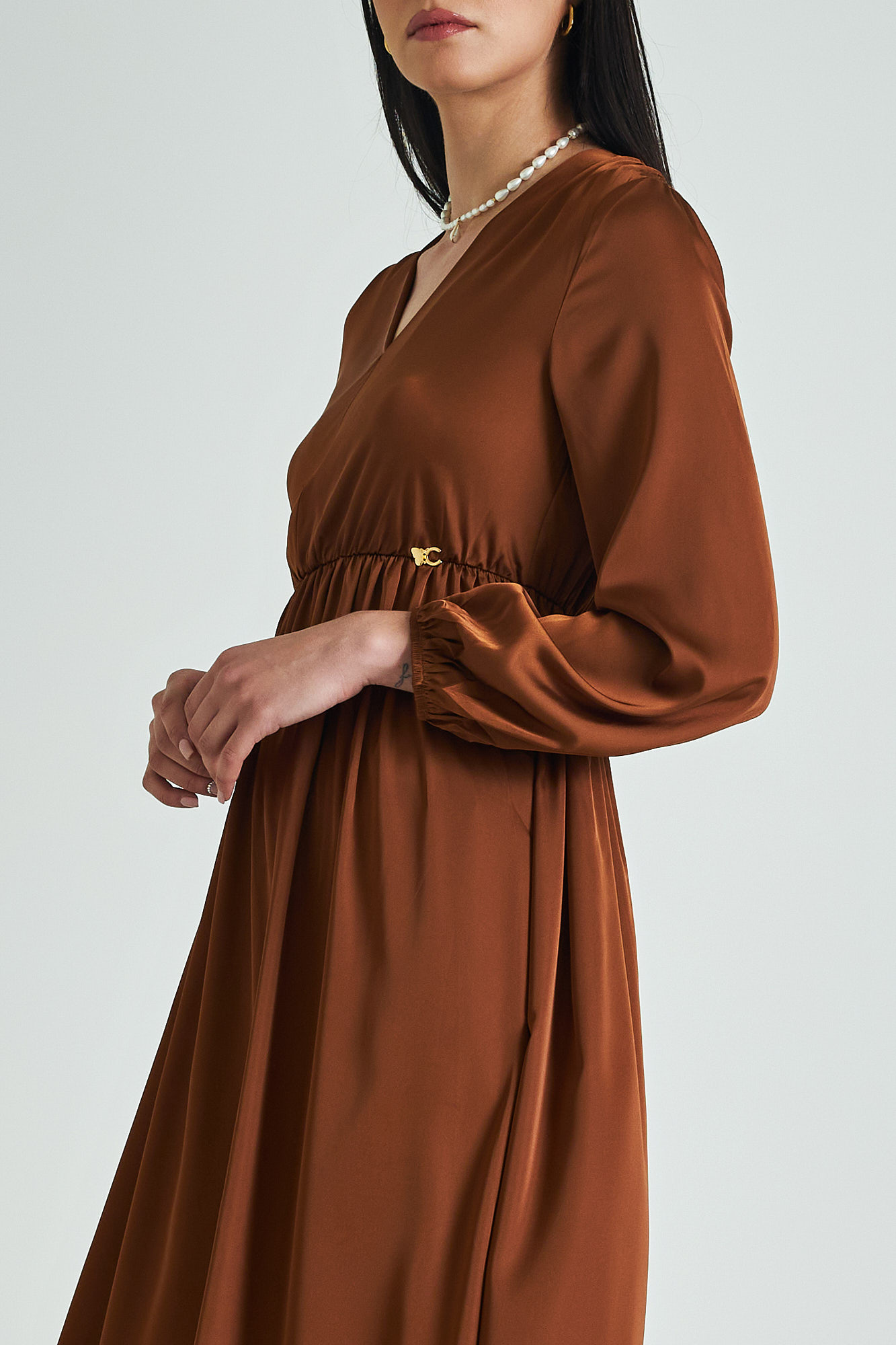 Picture of Midi satin dress