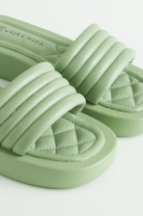 Picture of Puffy slippers