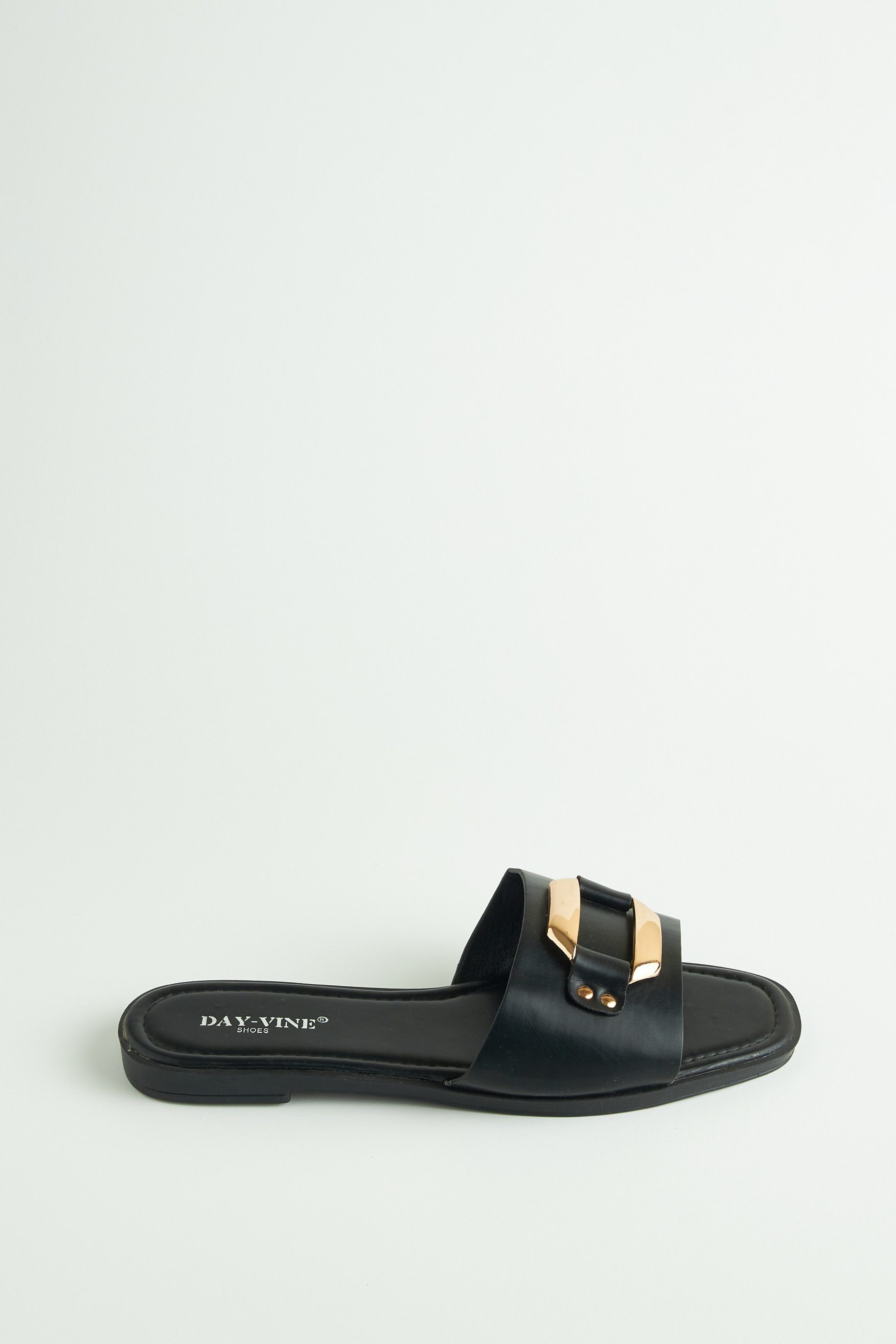 Picture of Sandals with buckle