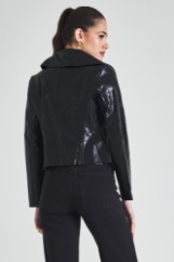 Εικόνα της Σακάκι δερματίνη με όψη croco