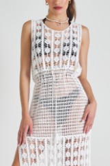 Picture of Knitted dress with fringes