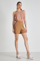 Picture of Highwaisted tailored shorts with buttons