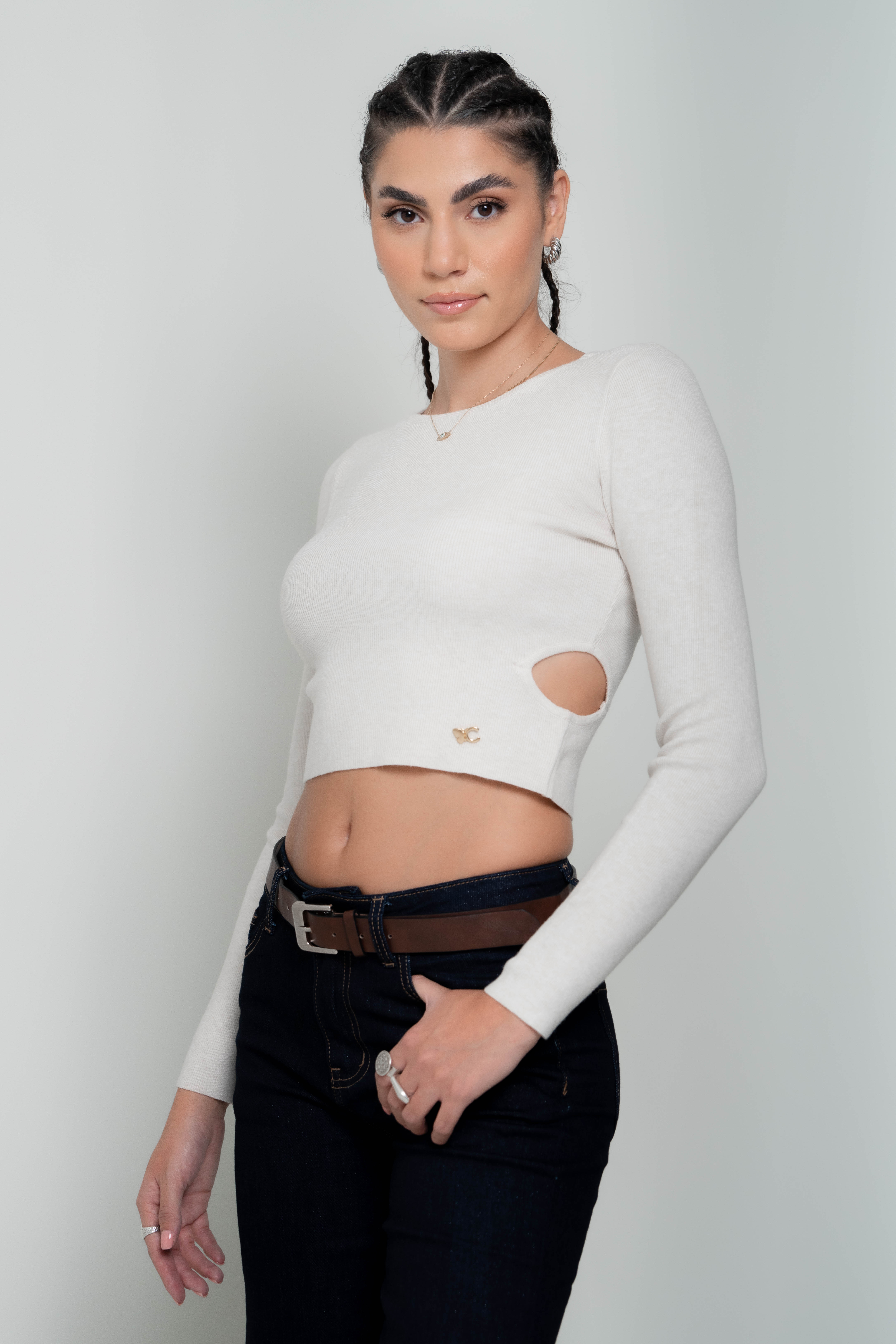 Picture of Cropped sweater with slits