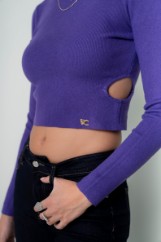 Picture of Cropped sweater with slits