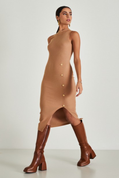 Picture of Ribbed dress with gold buttons
