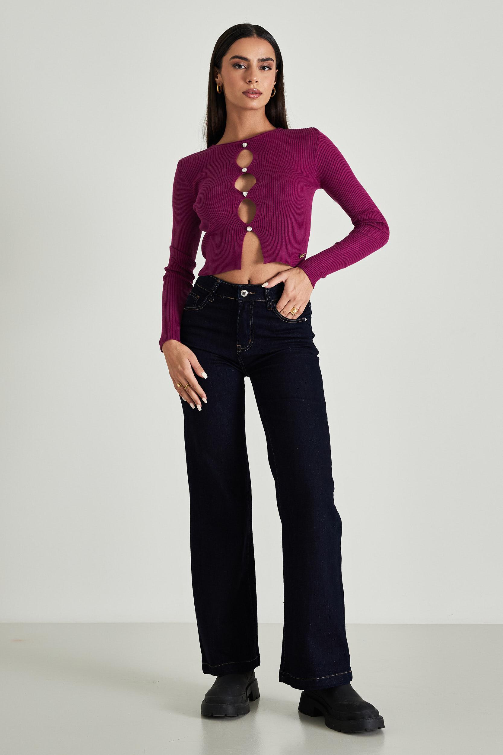 Picture of Open front cropped sweater