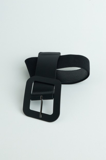 Picture of Faux leather belt with geometric buckle