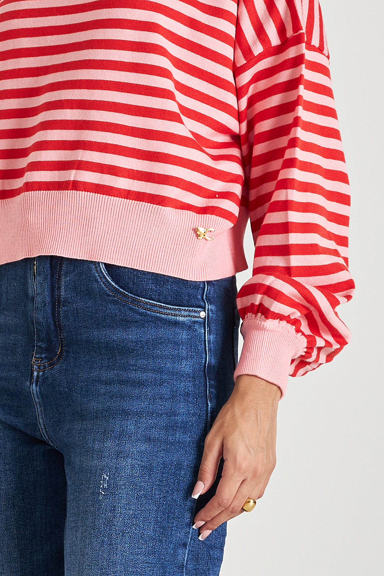Picture of Stripped cropped sweater
