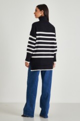 Picture of High neck stripped sweater
