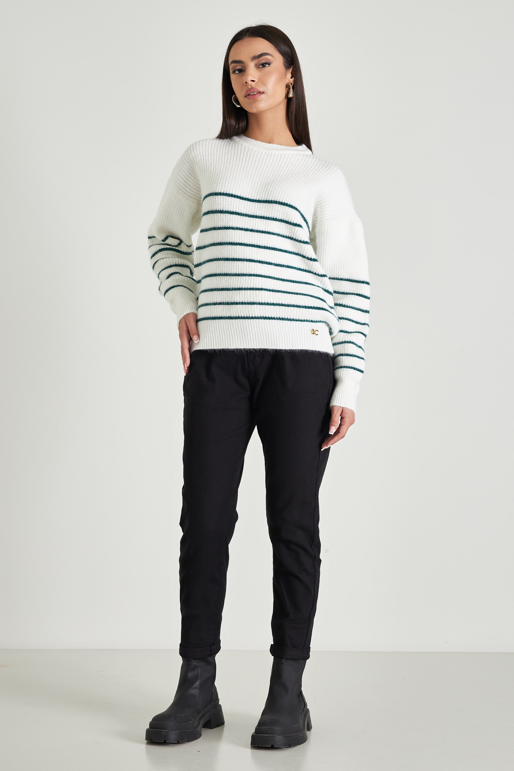 Picture of Thick knit stripped sweater
