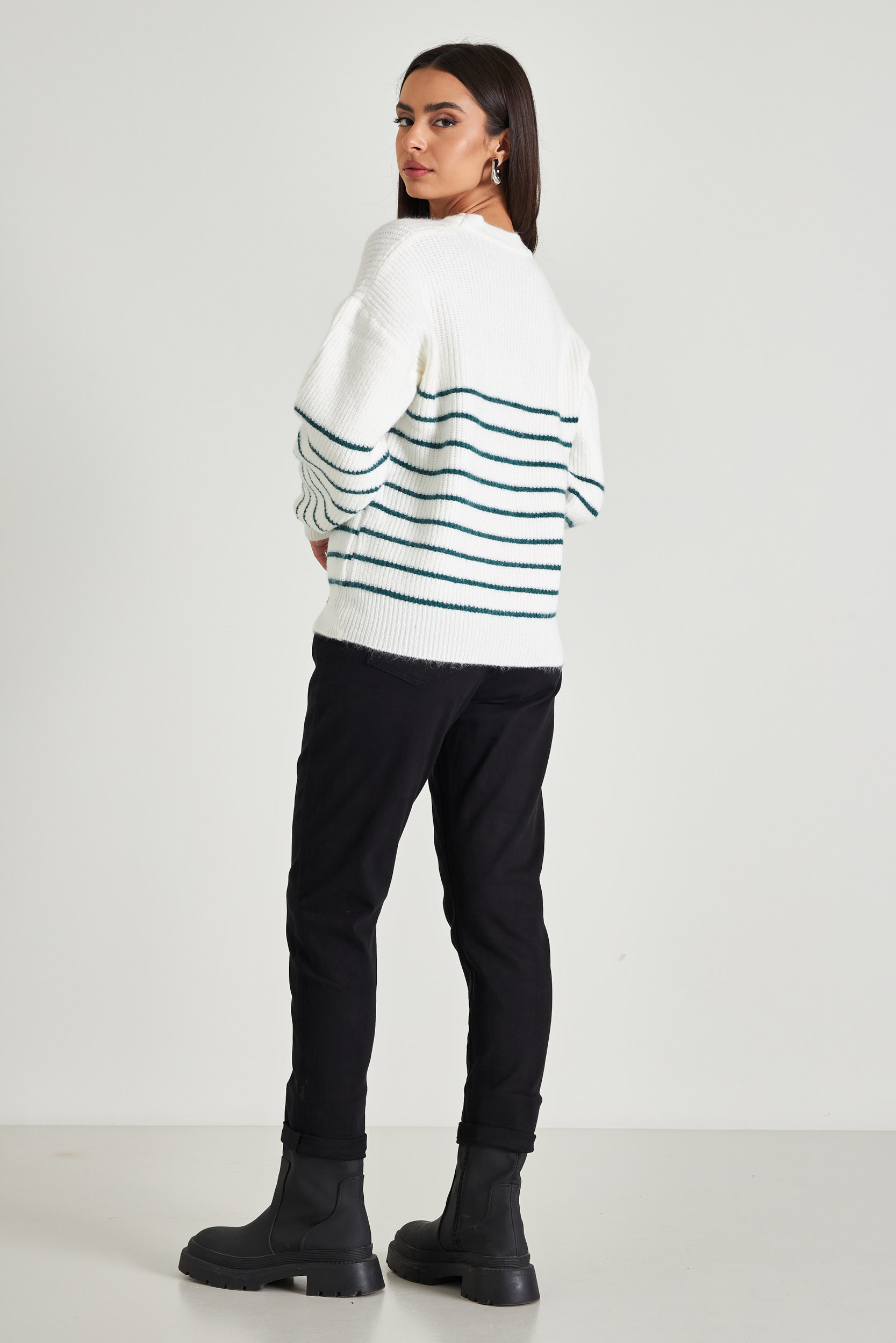 Picture of Thick knit stripped sweater