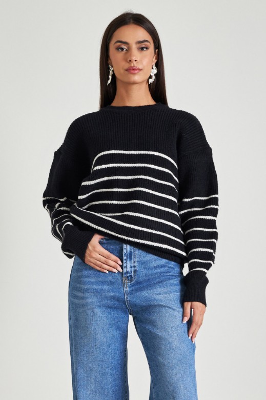 Picture of Thick knit stripped sweater