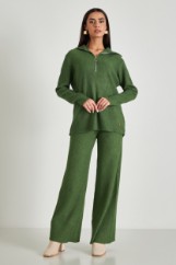 Picture of Ribbed knitted pants