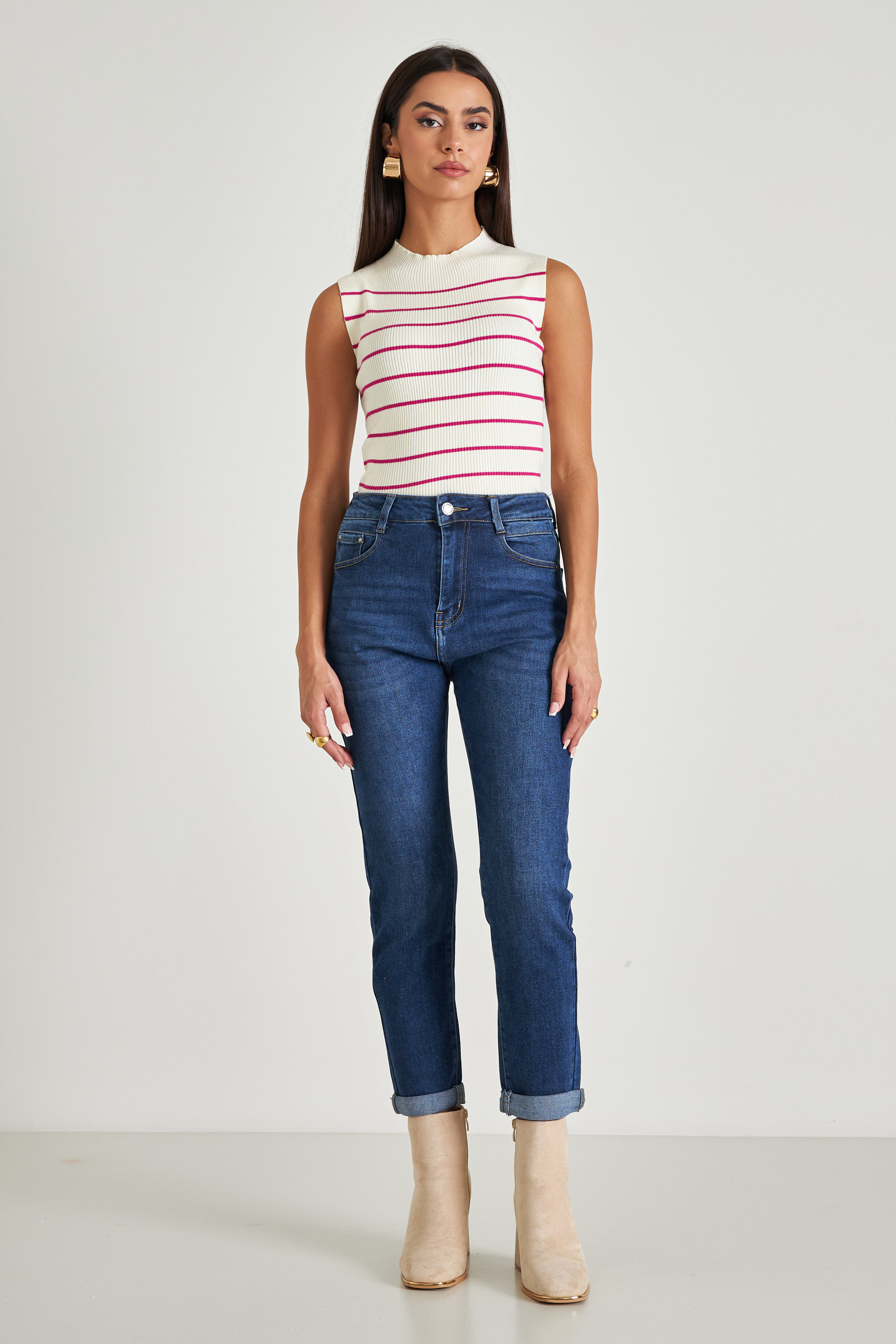 Picture of Highwaisted slim mom fit jeans