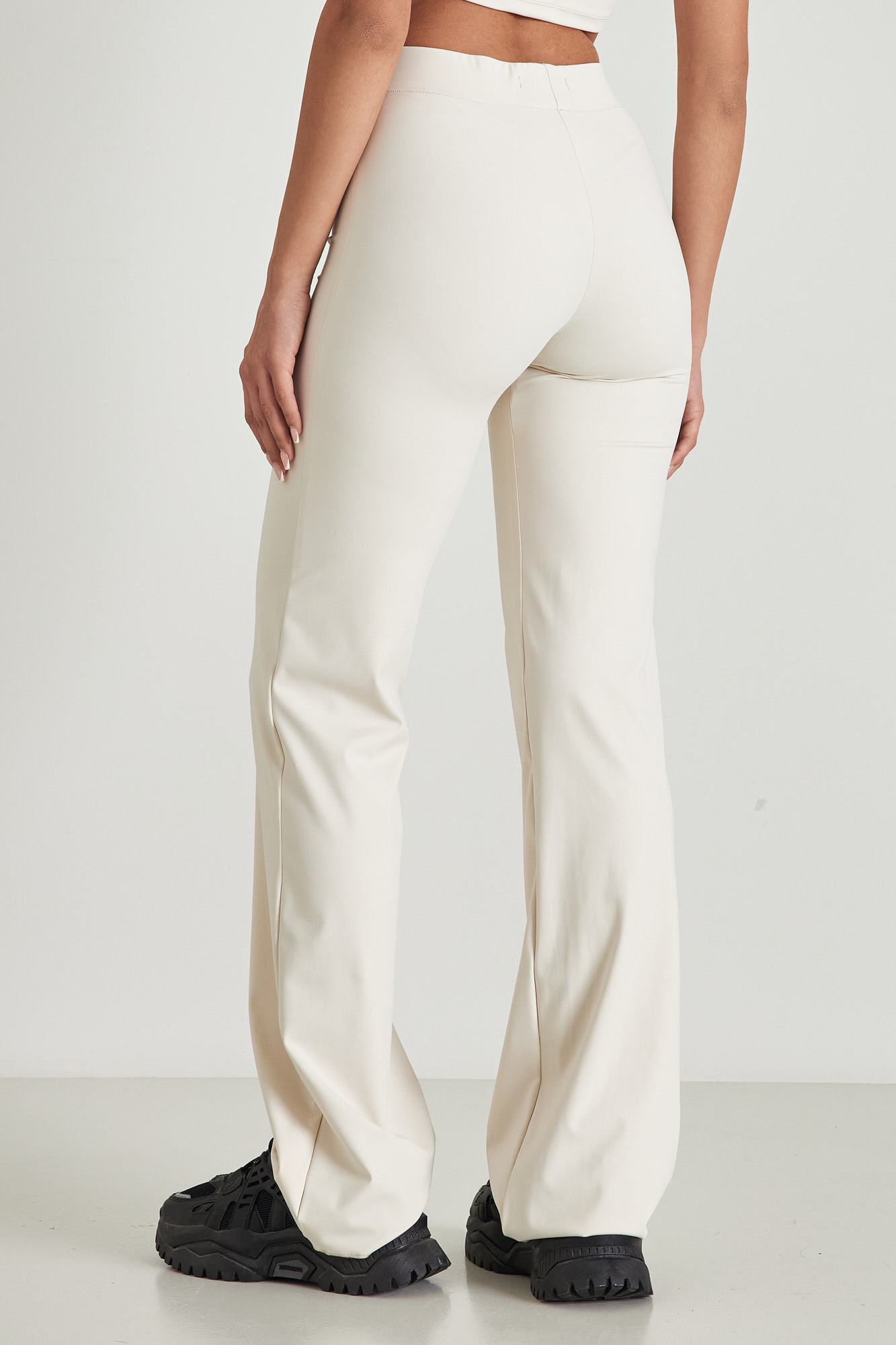 Picture of Stretchy pants with waistband