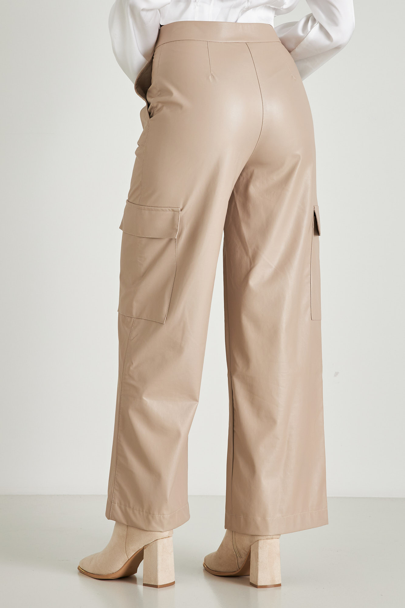 Picture of Faux leather cargo pants