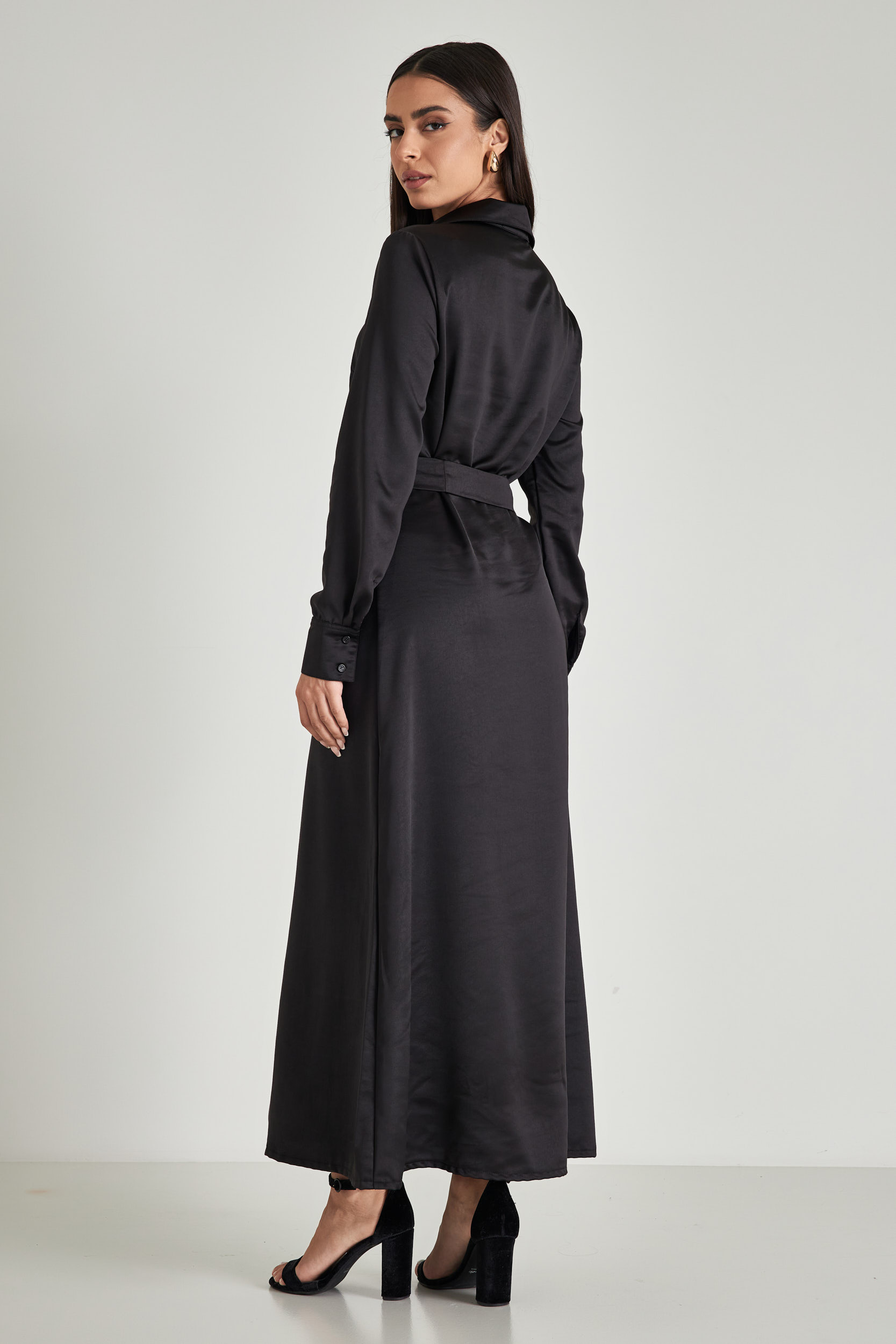 Picture of Long shirt dress with belt