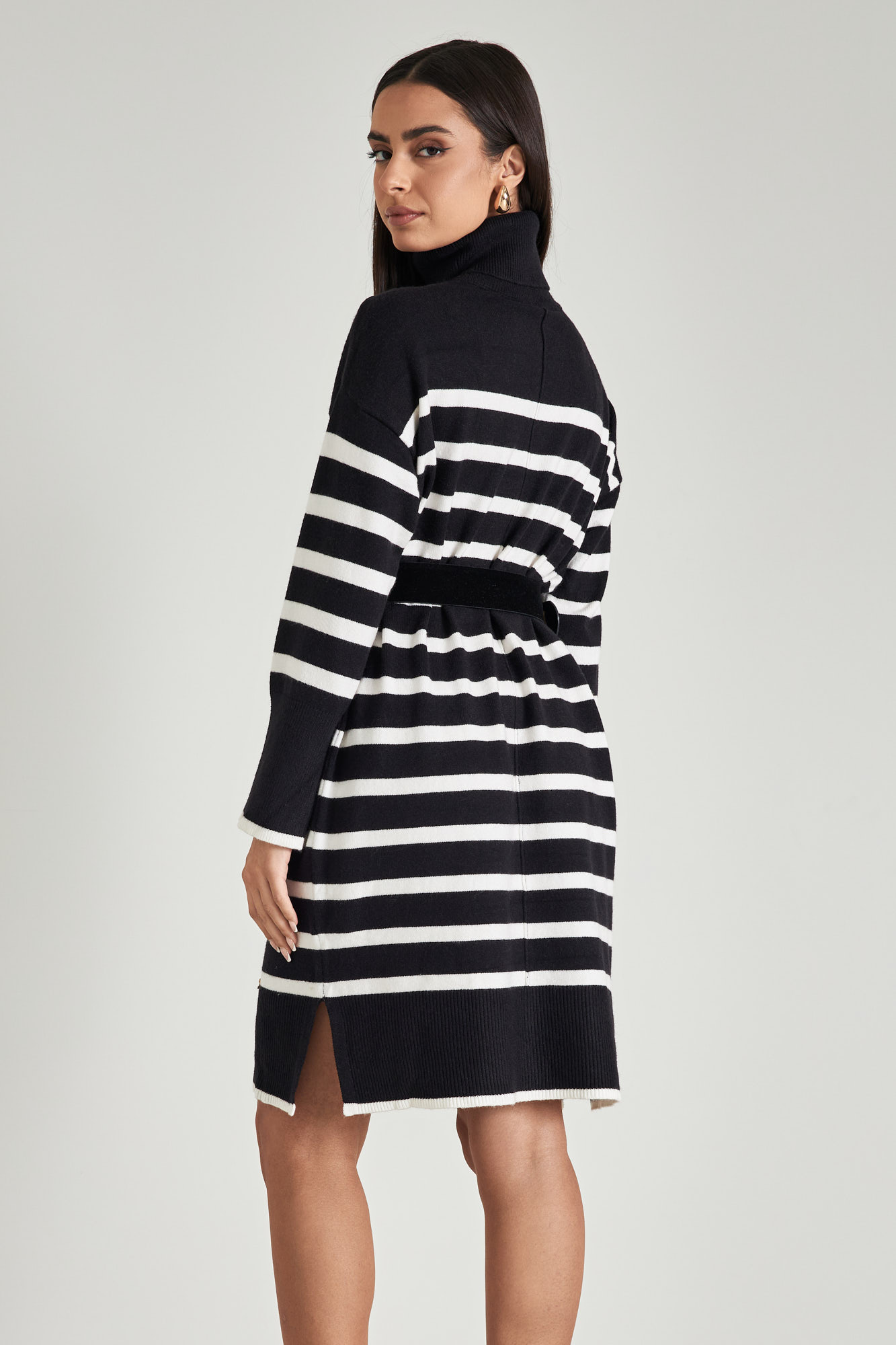 Picture of High neck stripped dress