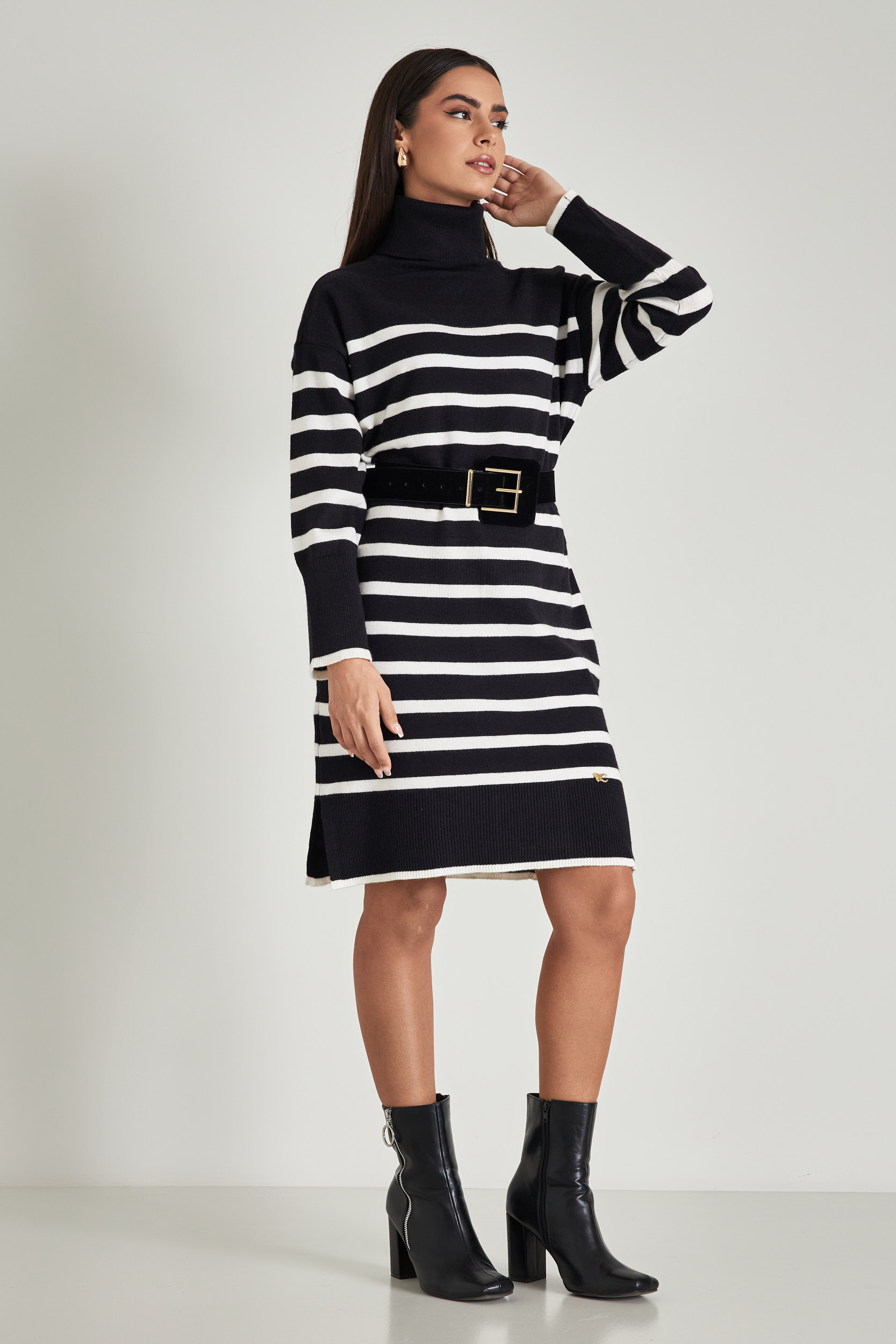 Picture of High neck stripped dress