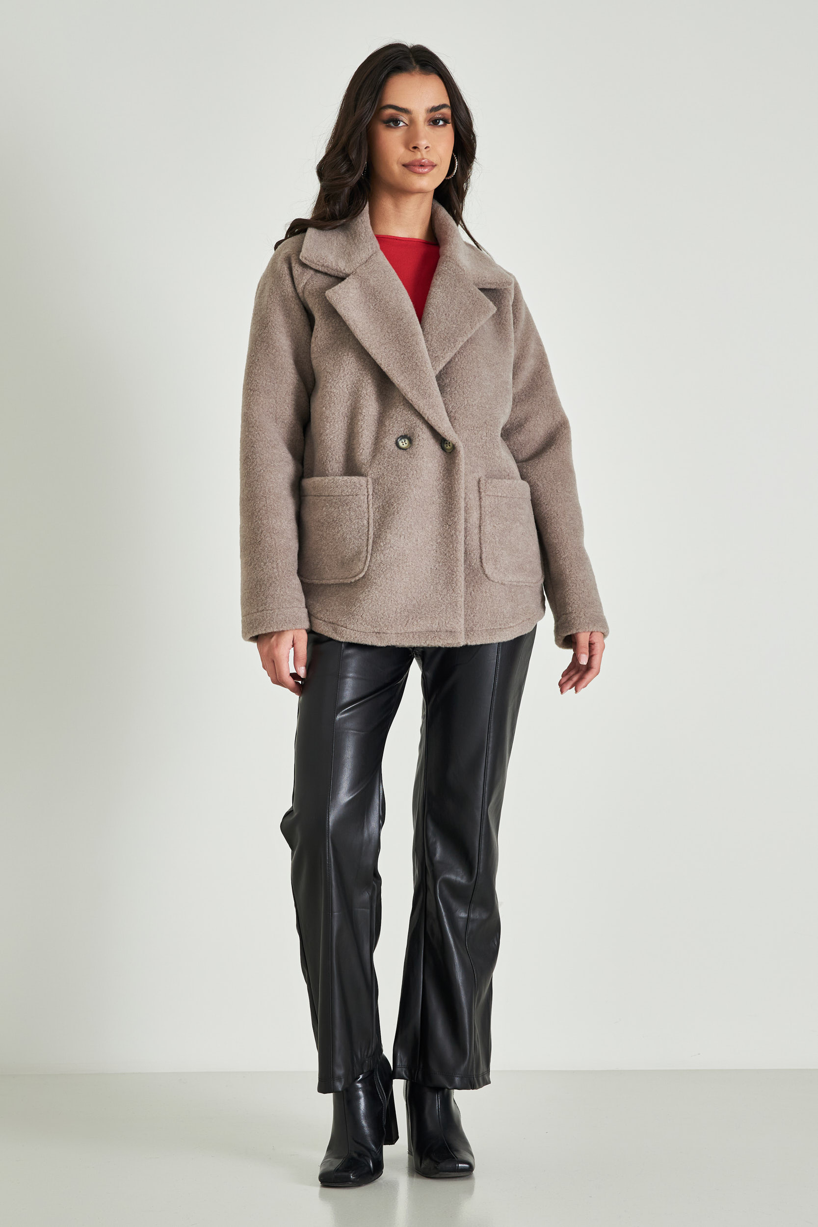 Picture of Cropped coat with pockets